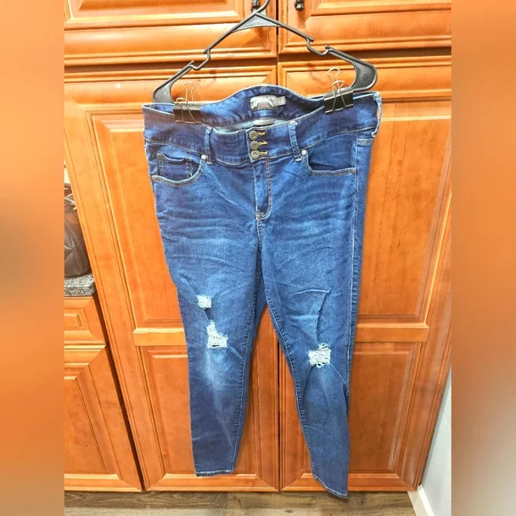 torrid Jeans Torrid Dark Wash Jeggings 47 Poshmark